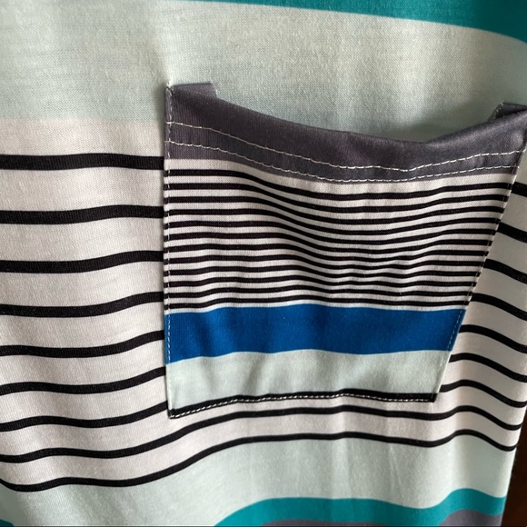 Two Casual V-Neck Short Sleeve Pullover Mulitcolor Striped Tops - NWOT - Picture 8 of 8